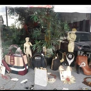WOMEN OF CLASS BOUTIQUE